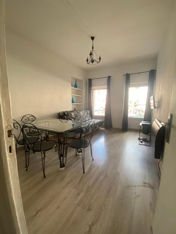 Coeur De Au 1er 66m2, Vu Sur La Place Apartment Gap