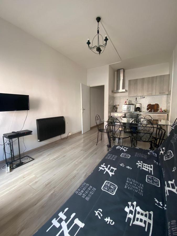 Apartment Coeur De Au 1er 66m2, Vu Sur La Place Gap
